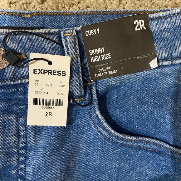 Express Medium Wash Skinny High Rise Curvy Comfort Stretch Waist Jeans NWT Sz 2R - Picture 3 of 5